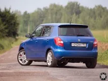 Шкода Фабія 2006-2014 - не дорогий і досить надійний автомобіль. досить