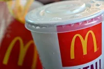 Скільки отримує директор McDonald’s, та як вижити на бігмаках - Ура клуб отримує