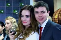 първи Александра Попова