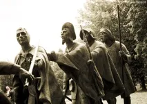 Суперечка мистецтв чи скульптурні картини, українська інтер’єрна скульптура інтер