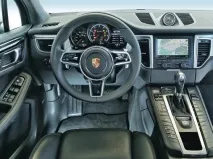 Порівняння Porsche Macan та Audi Q5 audi