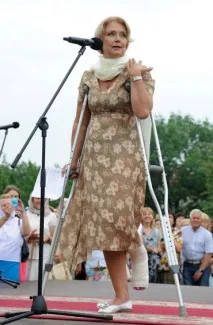 З покаліченою Алфьоровою колеги обійшлися по-свинськи (ФОТО) покаліченою
