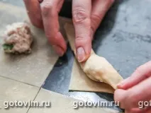 Тортелліні з куркою та сиромкамбоцола водою