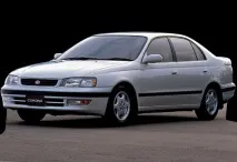 Toyota Corona - опис моделі corona