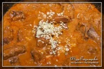 Яхні - тушкована яловичина в горіховому соусі, Домашні рецепти яловичина