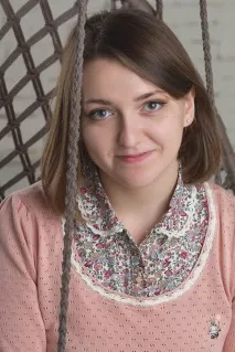 Юліана Горнаєва-Книгіна про проектSteamwatch, творчість та навчання - на два фронти - Y - C Italy юліана