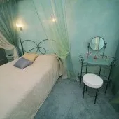 Зелені спальні, спальня в зеленому кольорі, спальня взелених тонах, Фото - Фото дизайну інтер’єру кольорі