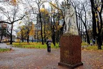 Адміралтейський сад у Санкт-Петербурзі - один із найкращих парків міста адміралтейський