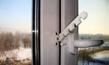 аксесоари прозорци