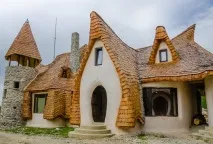 къщата смърфовете