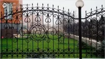 Як зробити кований паркан своїми руками, Будуємо будинок самі паркан