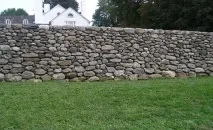 ограда каменни каменна
