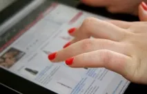 Лак для нігтів (відтінок № 40615 Down Right Red) – відгуки покупців нігтів