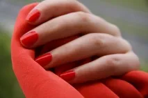 Лак для нігтів (відтінок № 40615 Down Right Red) – відгуки покупців нігтів