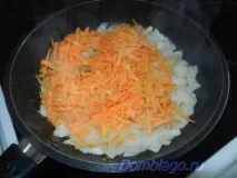 Легкий курячий суп з пекінською капустою капустою