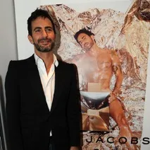 Про бренд - Marc Jacobs історія створення марки Марк Джейкобс, все про компанію та її продукцію бренд
