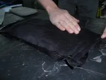 Перетяжка козирків корейською алькантарою, що самоклеїться. корейською