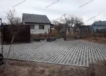 Майданчик під машину на дачі під ключ, Ціни на влаштування парковки🚕 на дачі дачі