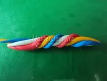 Підвіска із полімерної глини підвіска