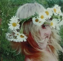 Після вимовлення змови від екземи не залишиться сліду, Жіноча примха сліду