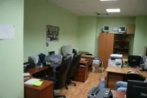 Розташування розеток та вимикачів в офісі розташування