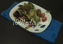 помідорами