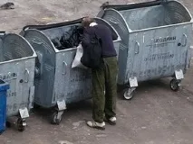 Українці не звикають до бідності бідності