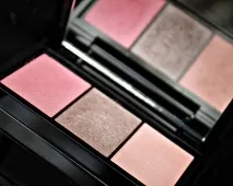 Тіні-тріо для повік з шовковистою текстурою та ефектом сяйва Shiseido Luminizing Satin EyeColor повік
