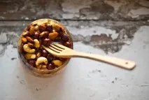 ТОП-5 продуктів, що зволожують шкіру зсередини зволожують