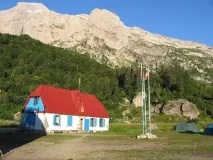 Тур притулок Фішт притулок