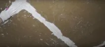 Відео Як і навіщо клеїти серп’янку на шумоізоляцію клеїти