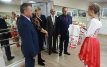 област зъбна