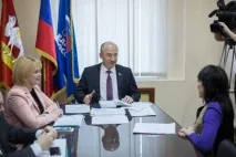 звернулися