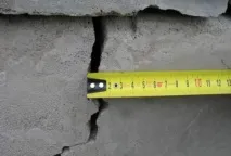 основата напукана