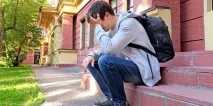 Депресія - симптоми як проявляється захворювання у жінок, чоловіків та підлітків чоловіків
