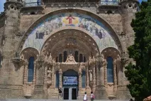 Гора Тібідабо в Барселоні вище тільки небо вище