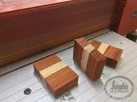 конеца около ръце