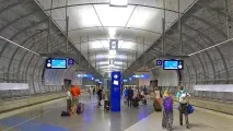 Як дістатися з Вантаа до Гельсінкі відстань, час у дорозі,ціни та маршрут на карті гельсінкі