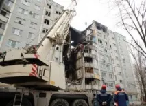 помогна развалини