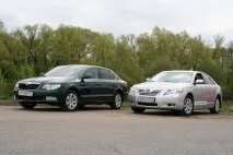 superb camry