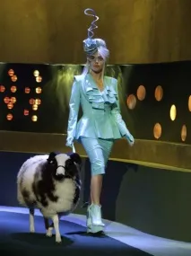 Леді Гага (Lady Gaga) – головний фрик 2011 року - Сторінка 1 з 7 леді