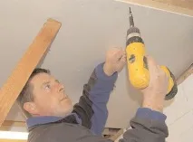 Монтаж підвісногостелі з гіпсокартону відео-інструкція зі встановлення своїми руками, поєднання з встановлення