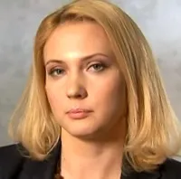 пристрастен пристрастен