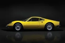 Переклад Motor Trend Ferrari Dino 246 GT vs переклад