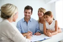чрез закупуване