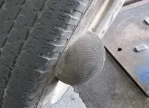 причините