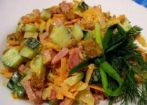 Рецепт салат з кирієшками сухарики