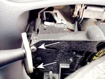Ремонт важеля поворотника на Peugeot 206 поворотника