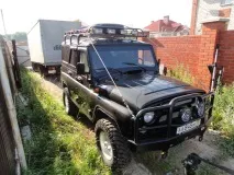 Саморобний УАЗ 31512 у масштабі 1 8, 5 для трофі масштабі