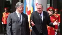 Українців відучують їсти чому цього разу печінок не привезуть - РИА Новости відучують